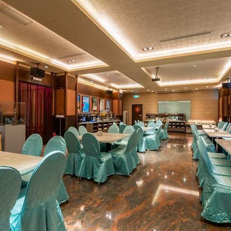 Fu Hsiang Hotel Yilan Luaran gambar