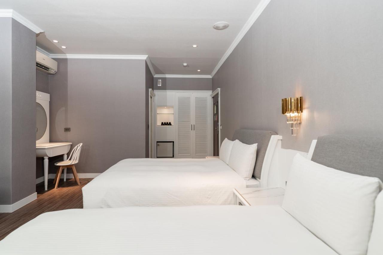 Fu Hsiang Hotel Yilan Luaran gambar