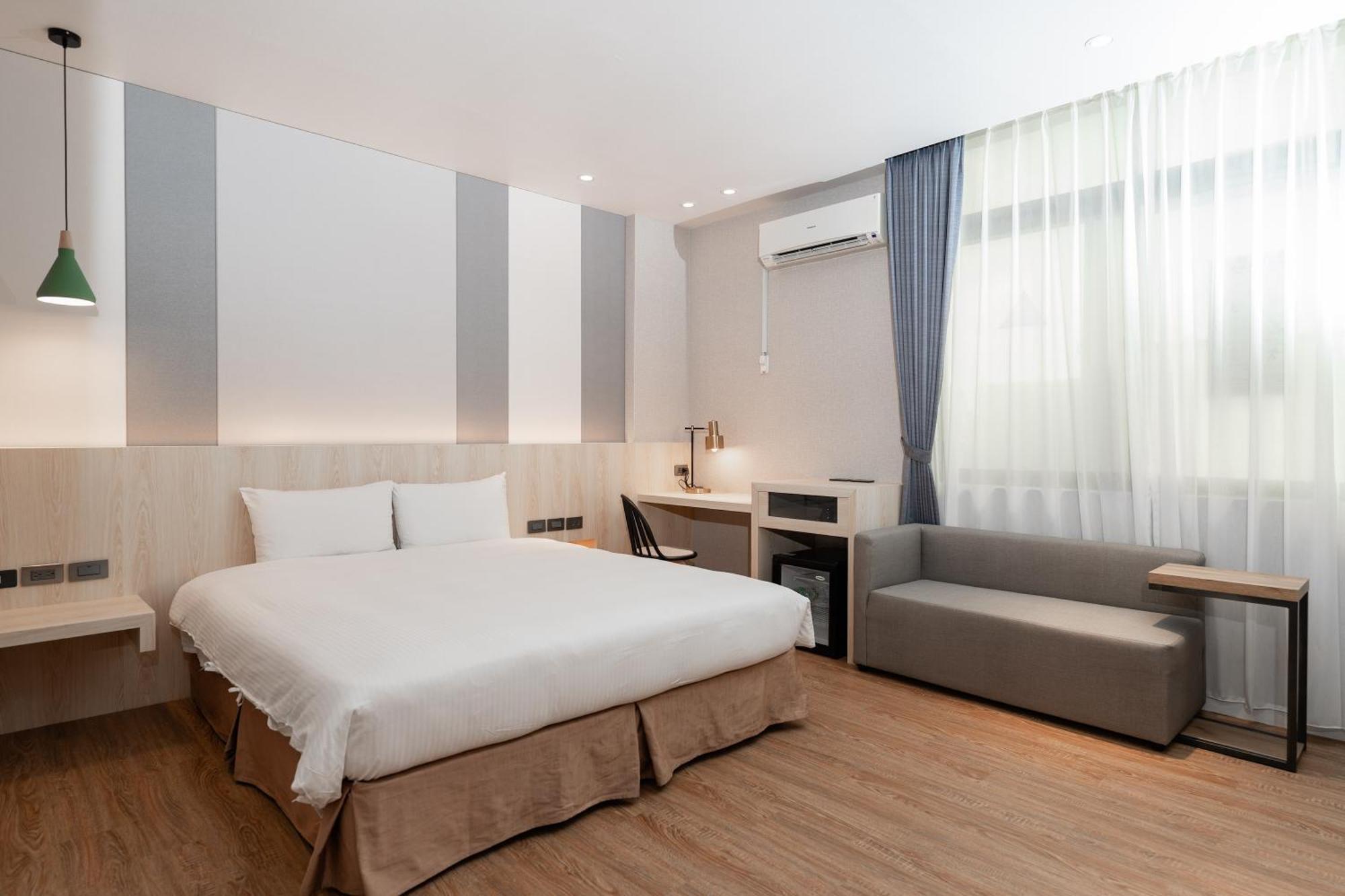 Fu Hsiang Hotel Yilan Luaran gambar